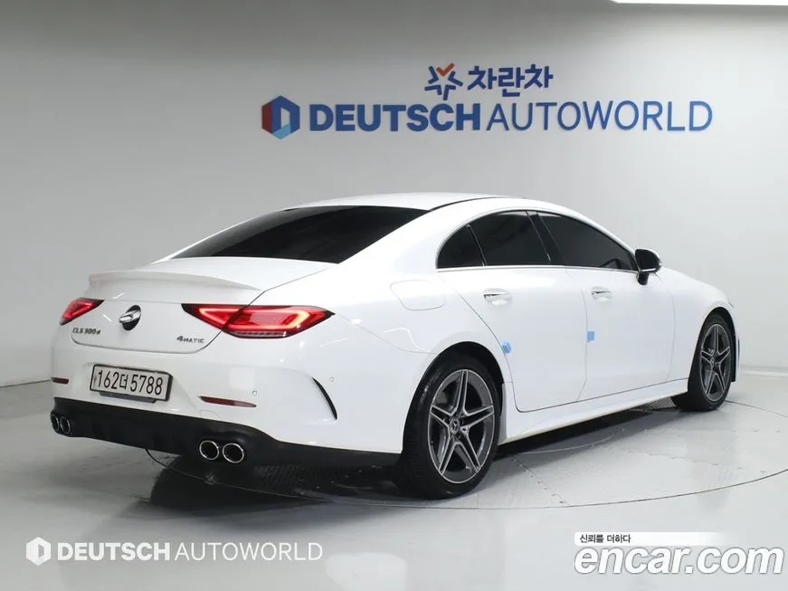Mercedes-Benz CLS-Class — фото 10