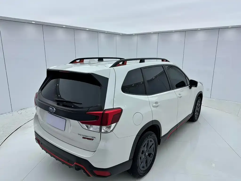 Subaru Forester — фото 2