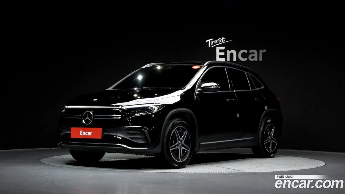 Mercedes-Benz EQA — фото 1