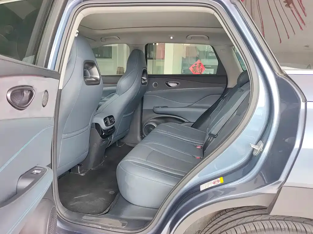 BYD Hiace 07 DM-i — фото 2