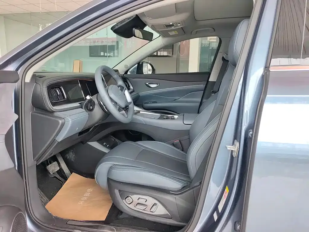 BYD Hiace 07 DM-i — фото 6