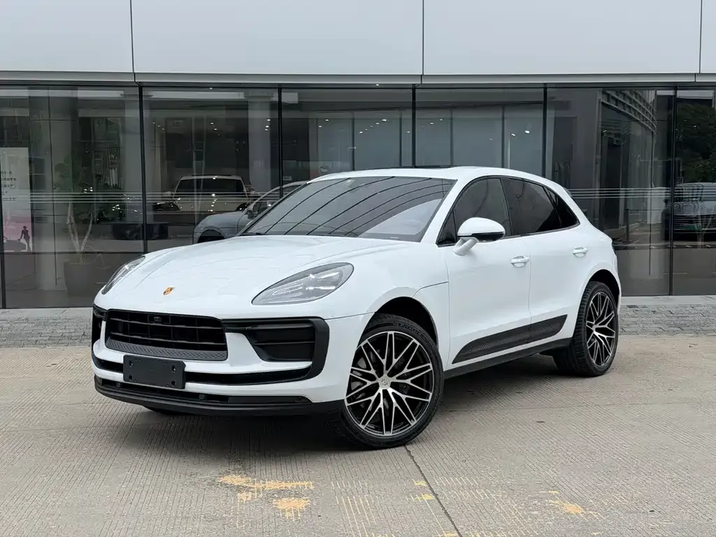 Porsche Macan — фото 1