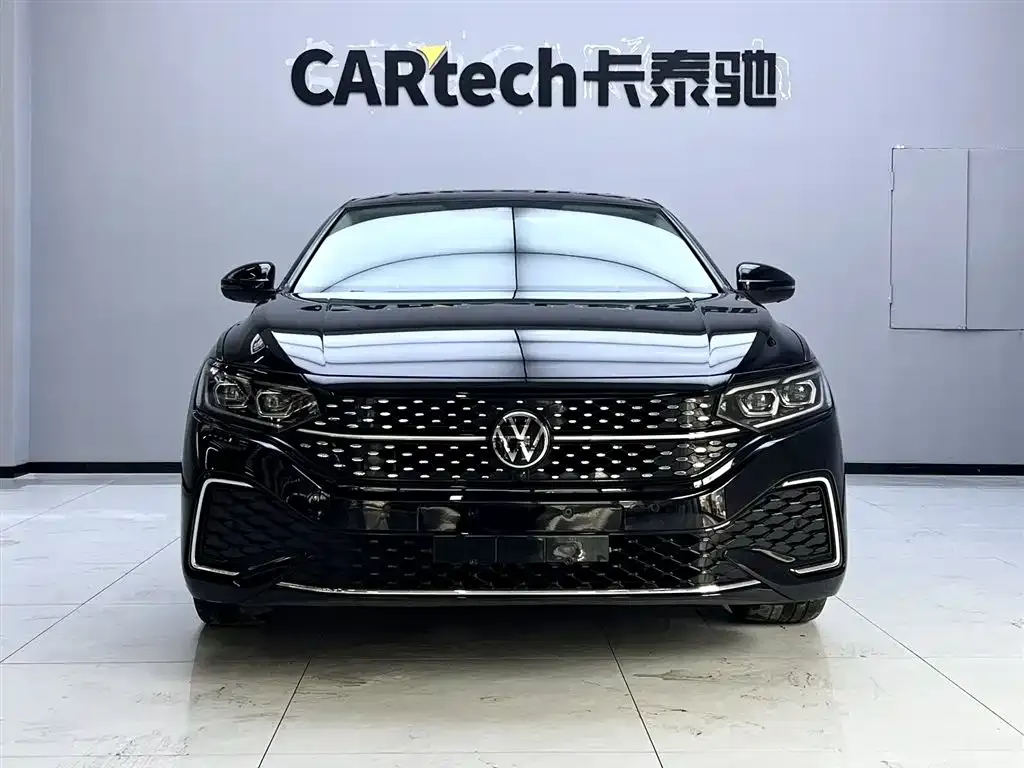 Volkswagen Passat — фото 2