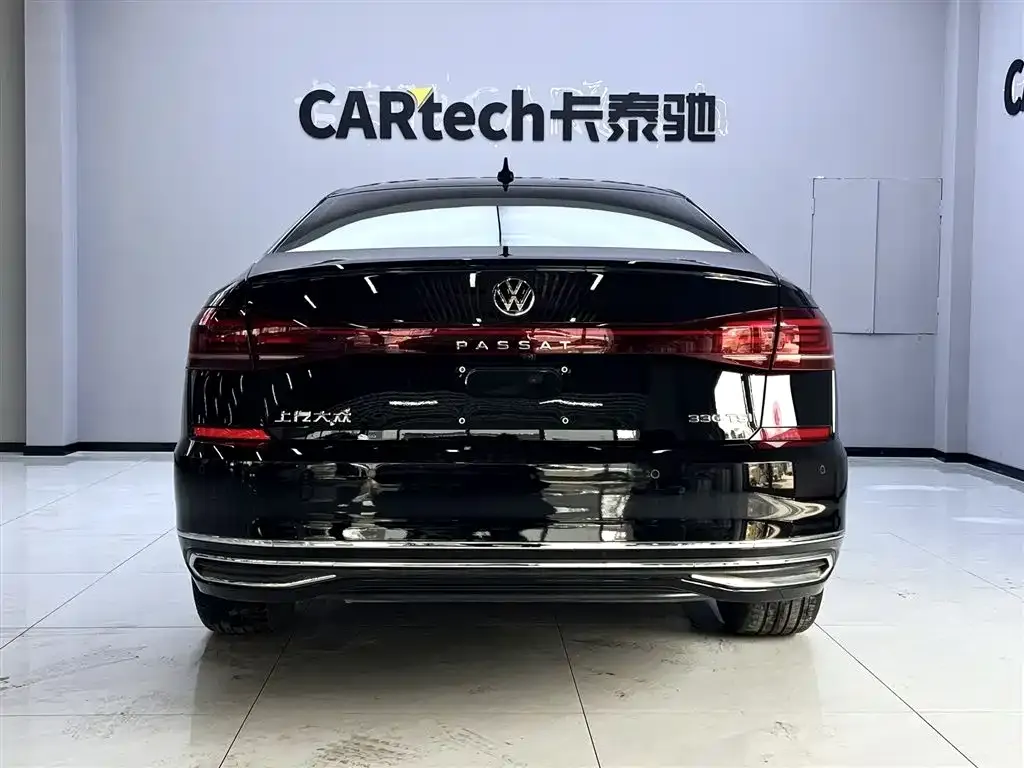 Volkswagen Passat — фото 6