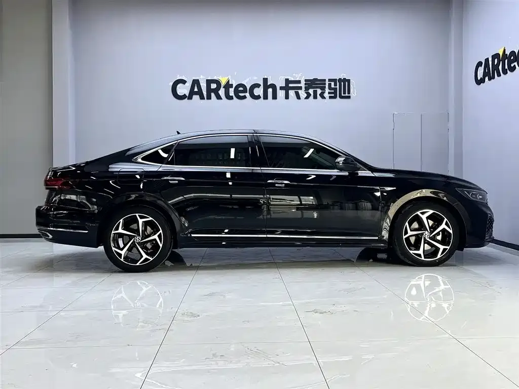 Volkswagen Passat — фото 3