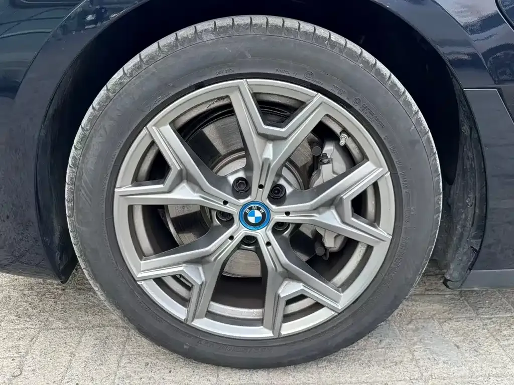 BMW i3 — фото 5