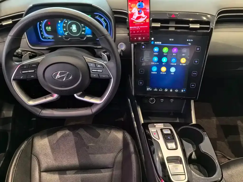 Hyundai Tucson — фото 9