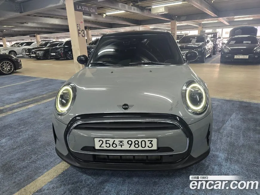 Mini Cooper — фото 1