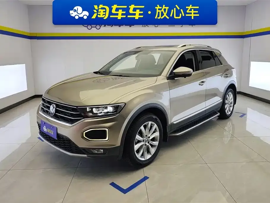 Volkswagen T-Roc — фото 1