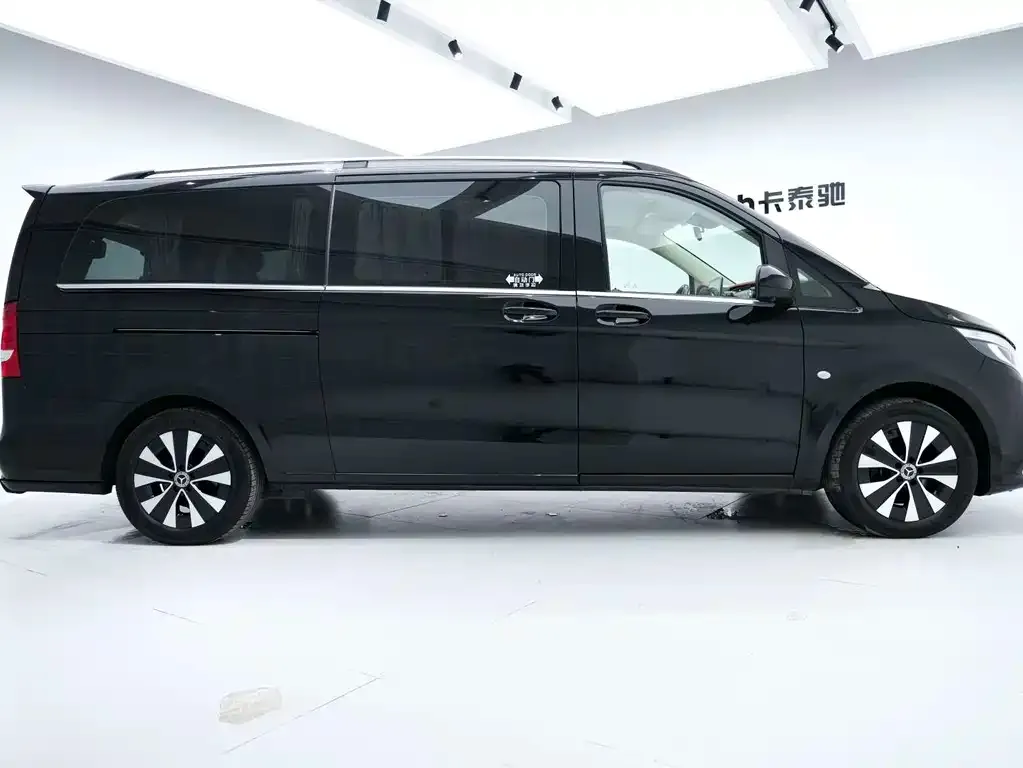 Mercedes-Benz Vito — фото 2