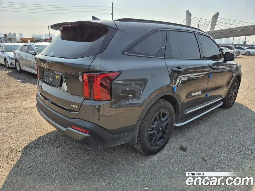 Kia Sorento — фото 10