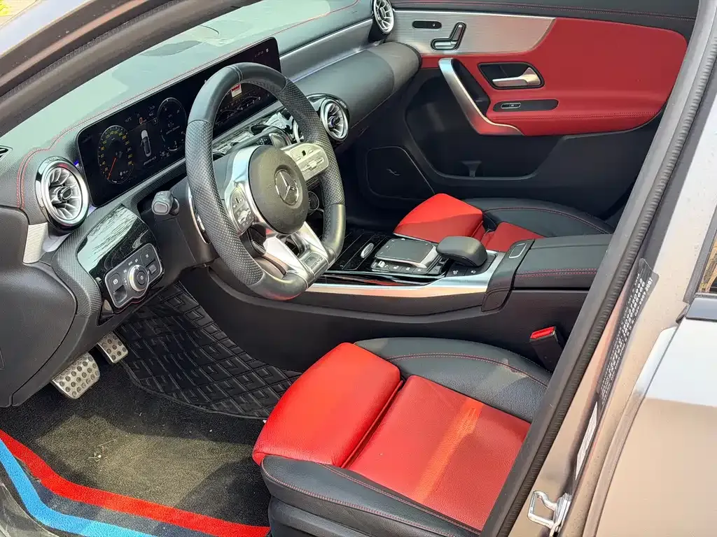 Mercedes-Benz A-Class AMG — фото 5