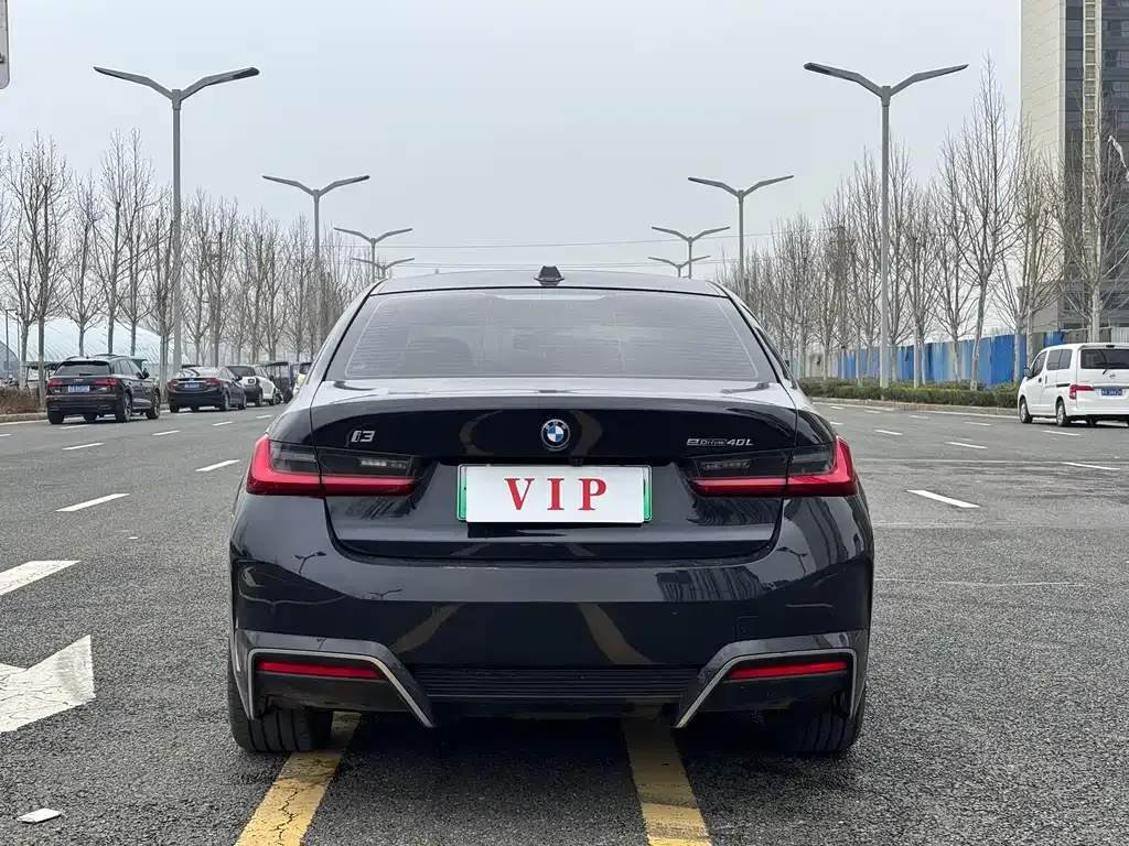 BMW i3 — фото 9