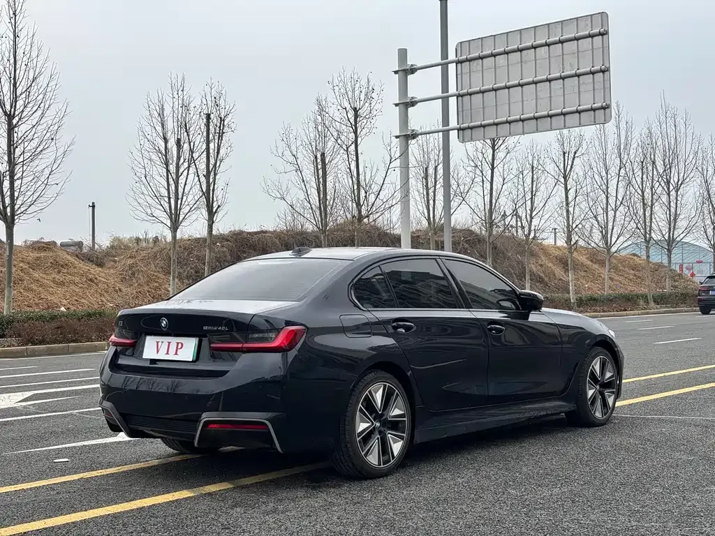 BMW i3 — фото 5