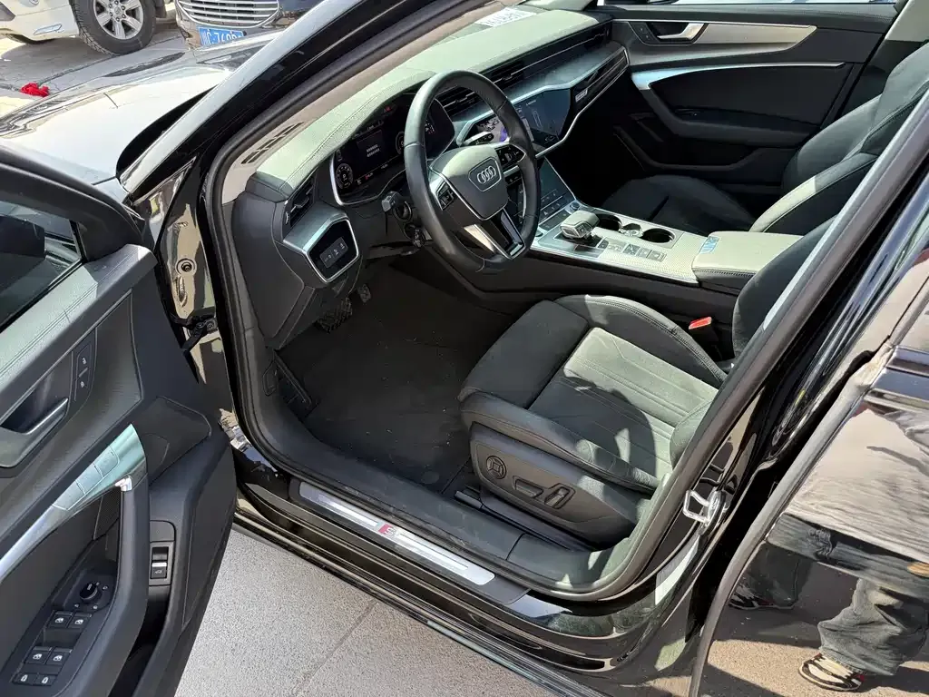 Audi A6 (Import) — фото 4