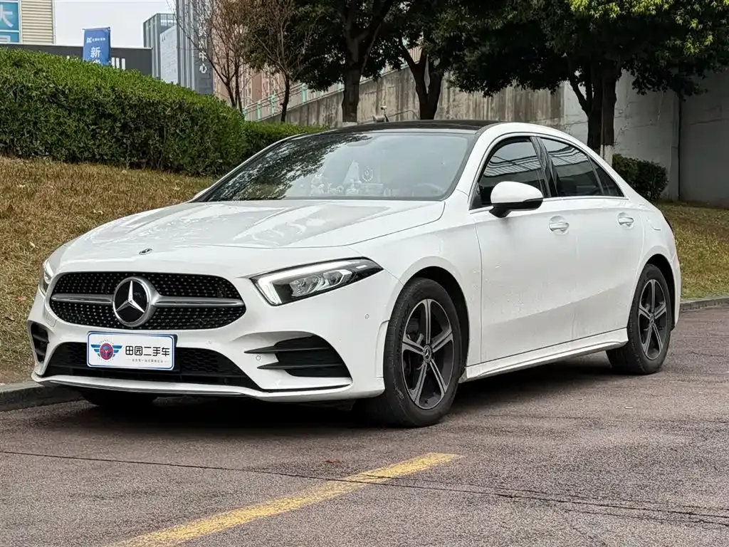 Mercedes-Benz A-Class — фото 1