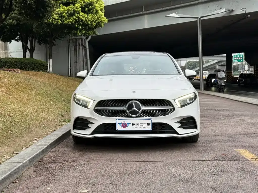Mercedes-Benz A-Class — фото 7