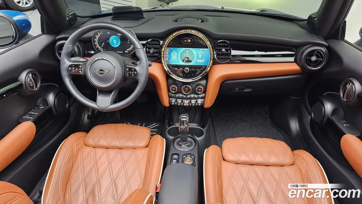 Mini Cooper Convertible — фото 10