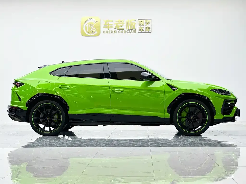 Lamborghini Urus — фото 7