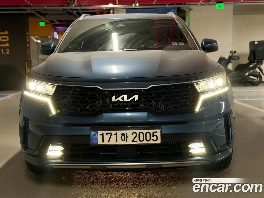 Kia Sorento — фото 1