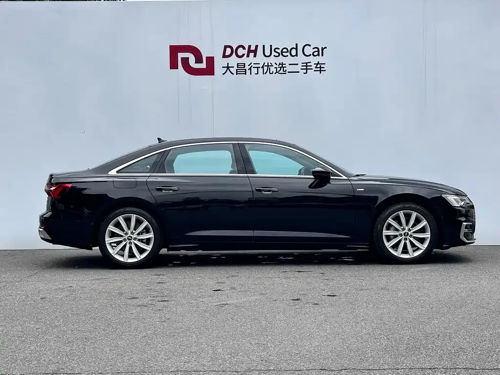 Audi A6L — фото 2