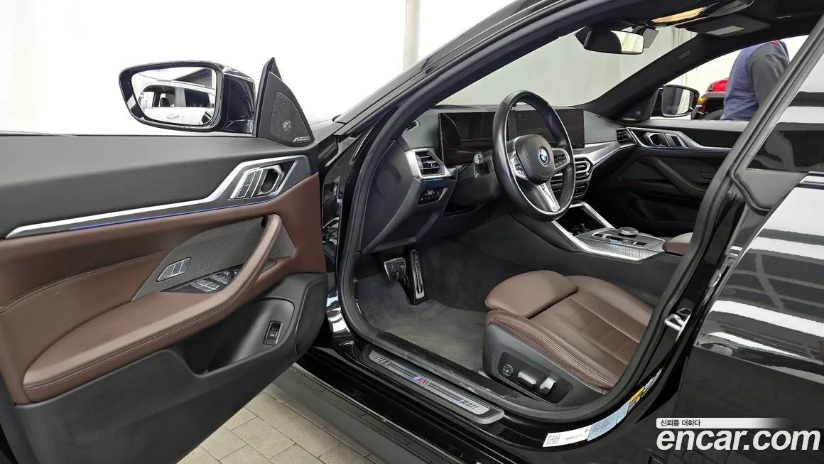 BMW i4 — фото 2