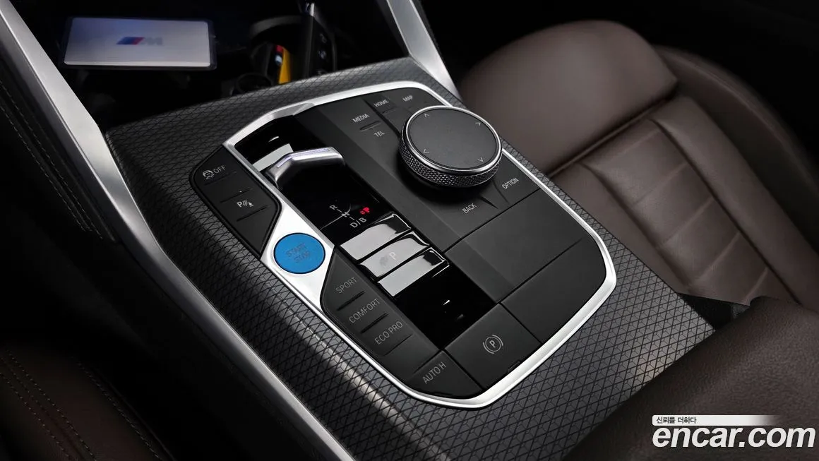 BMW i4 — фото 10