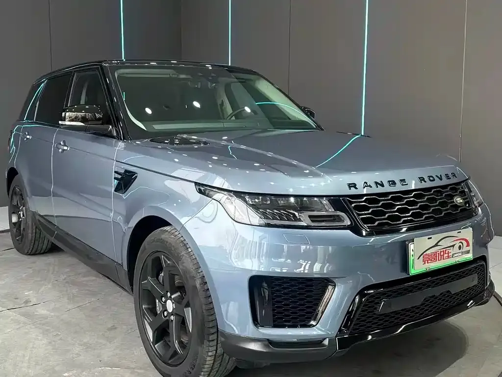 Land Rover Sport PHEV — фото 10