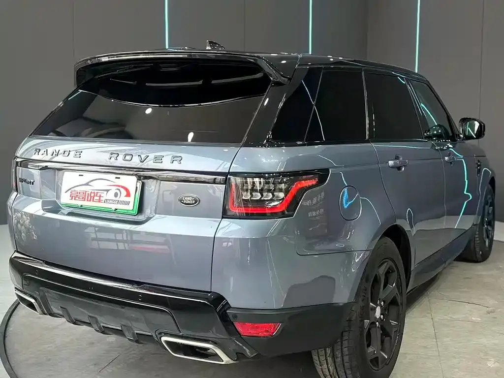 Land Rover Sport PHEV — фото 9
