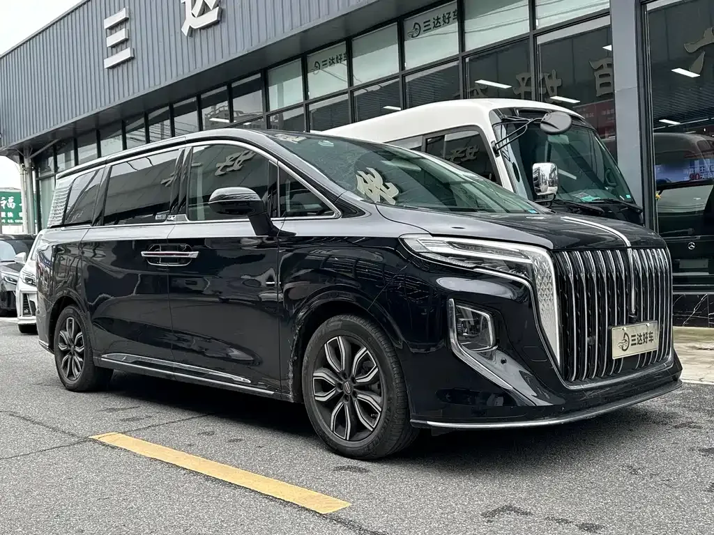 Hongqi HQ9 — фото 9