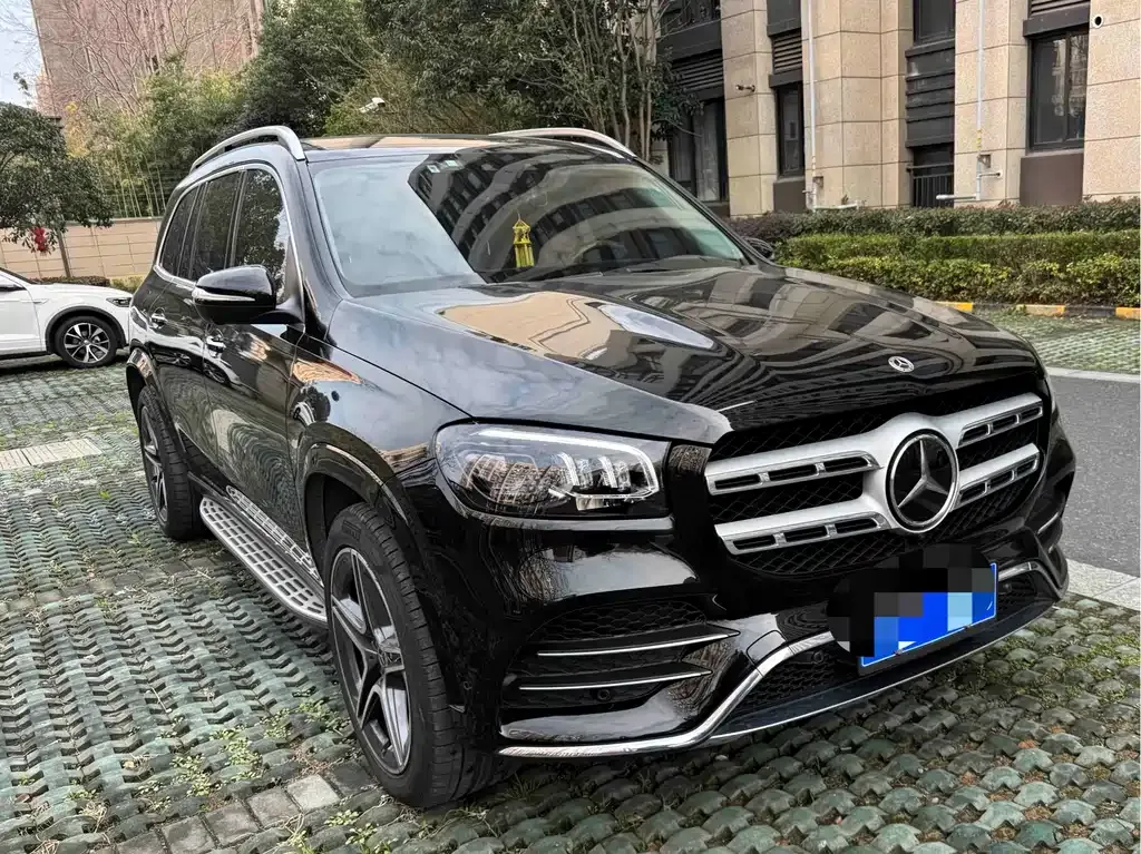 Mercedes-Benz GLS — фото 1