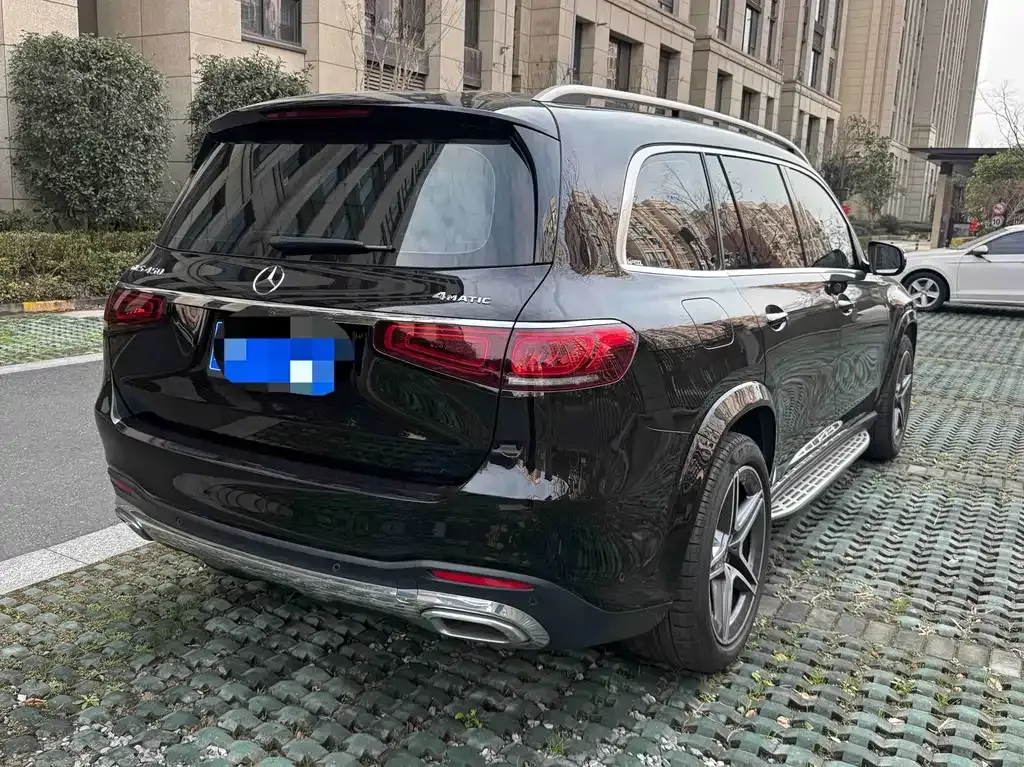 Mercedes-Benz GLS — фото 4