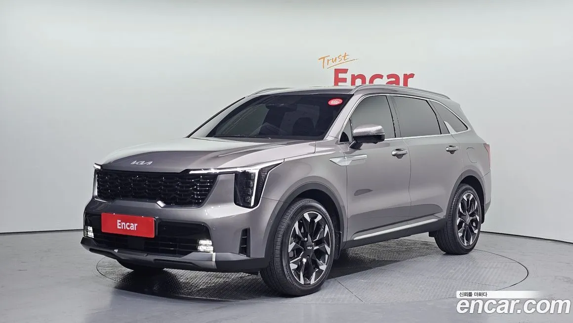 Kia Sorento — фото 1