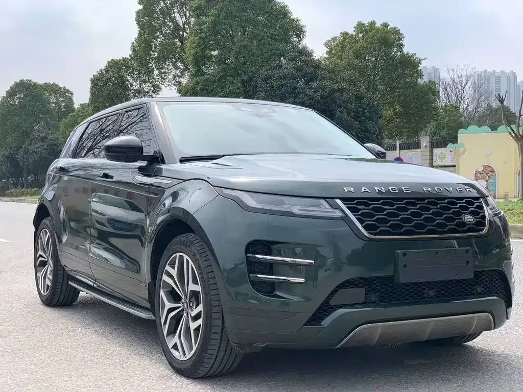 Land Rover Evoque — фото 1