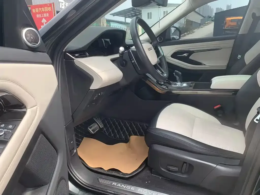 Land Rover Evoque — фото 2