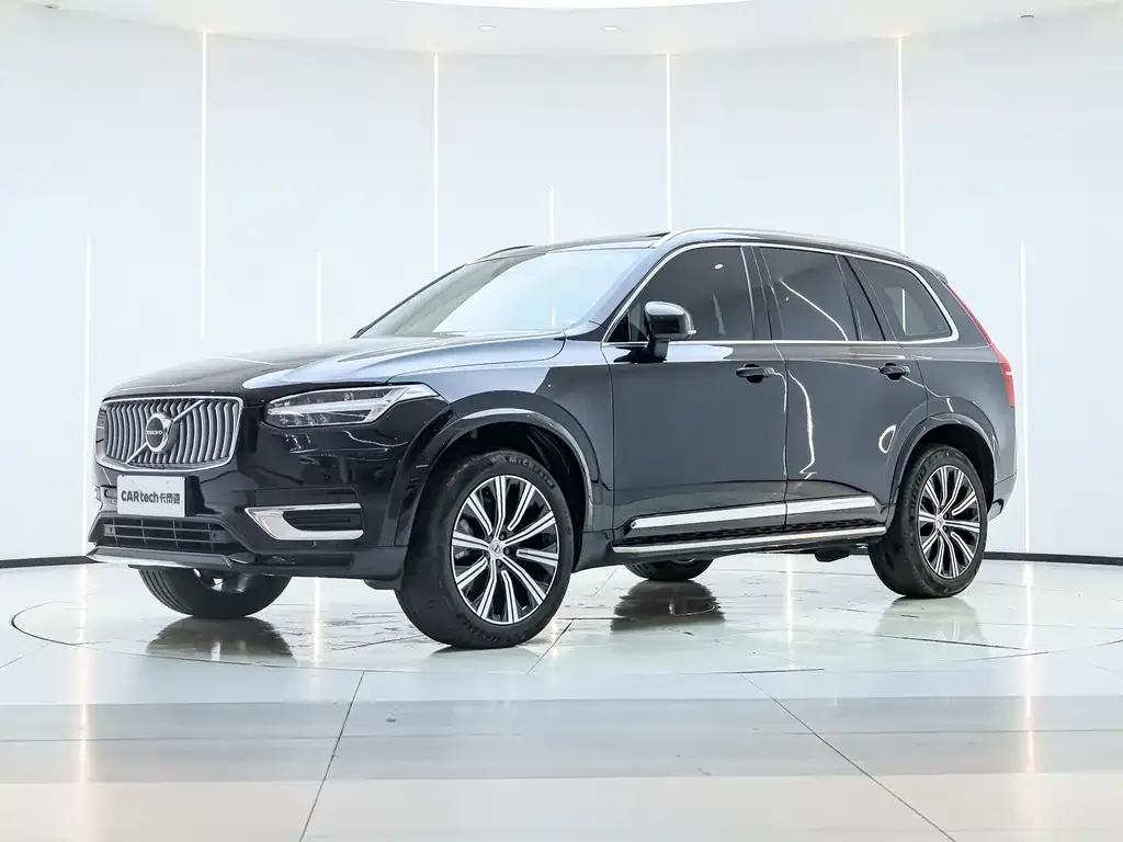 Volvo XC90 — фото 1