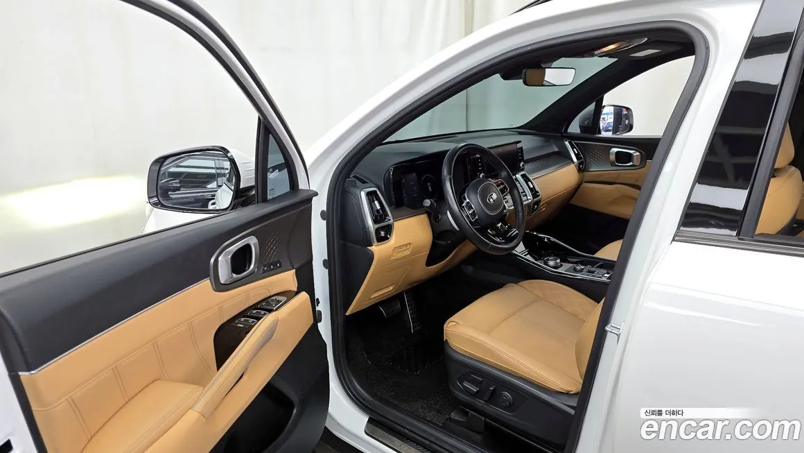 Kia Sorento — фото 9