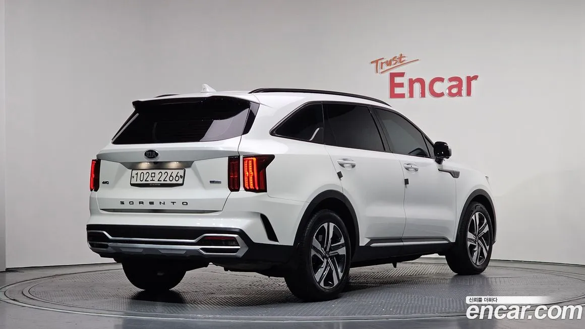 Kia Sorento — фото 7