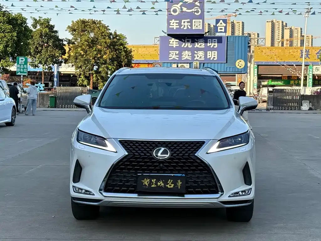 Lexus RX — фото 9