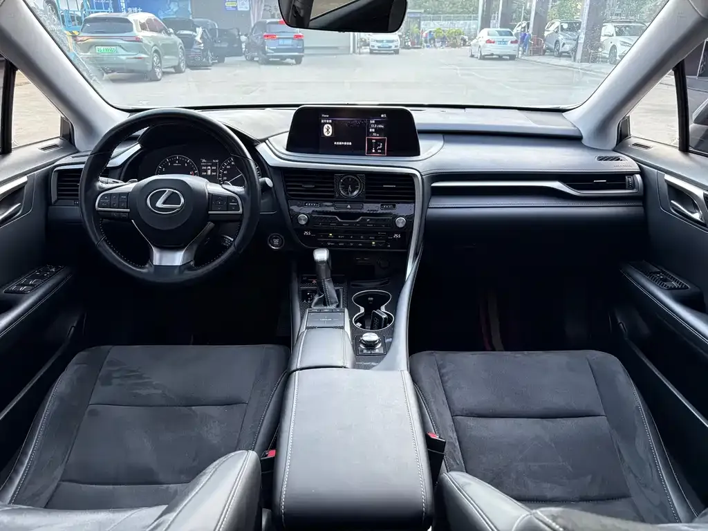 Lexus RX — фото 2