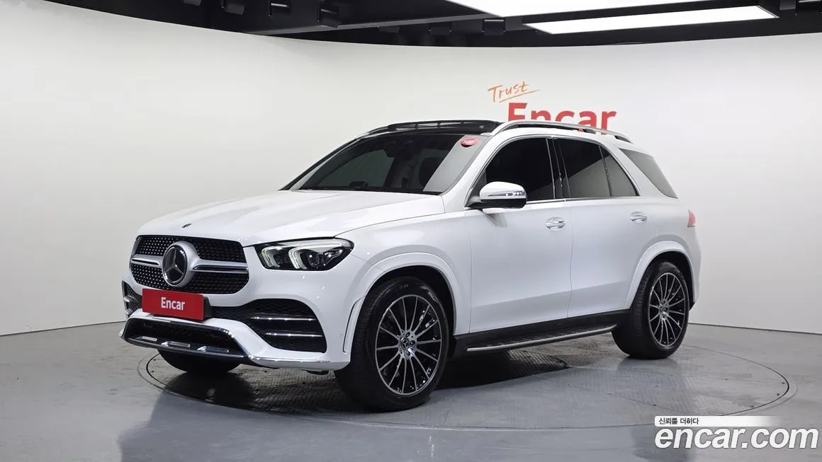 Mercedes-Benz GLE-Class — фото 1