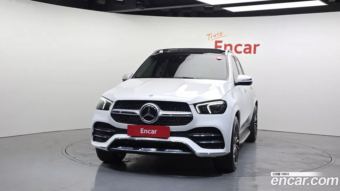 Mercedes-Benz GLE-Class — фото 5