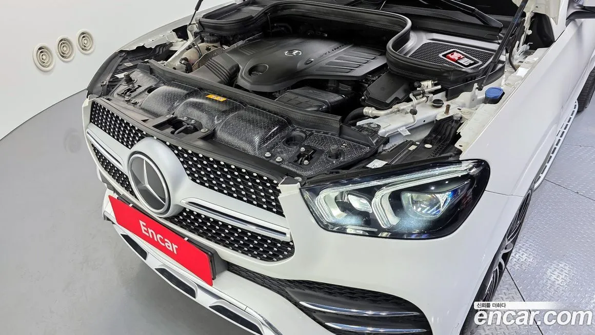 Mercedes-Benz GLE-Class — фото 8