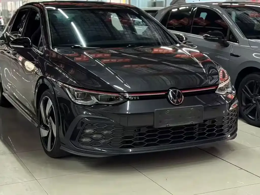 Volkswagen Golf GTI — фото 4