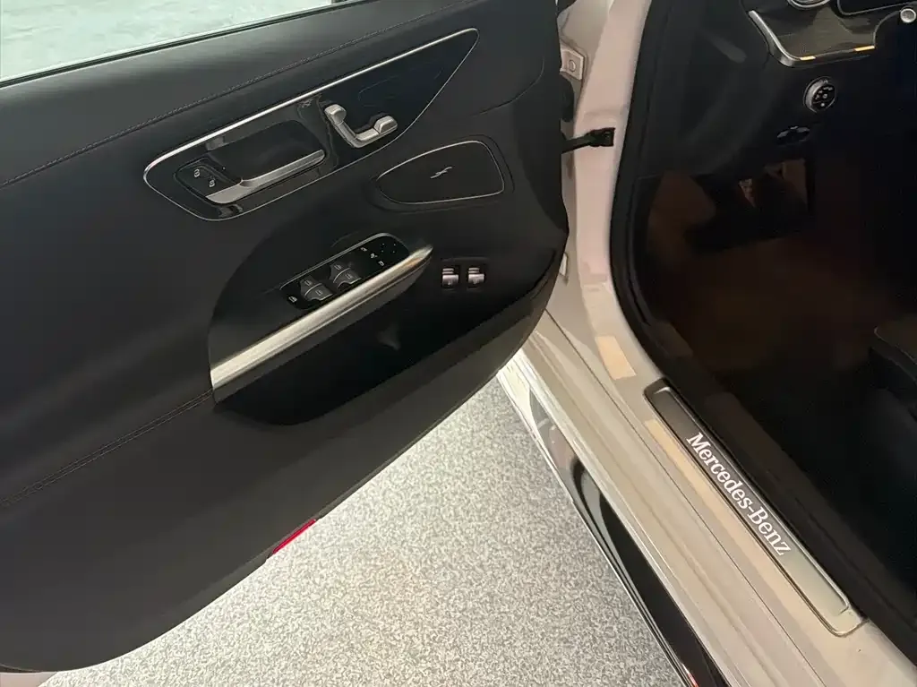 Mercedes-Benz C-Class New Energy — фото 4