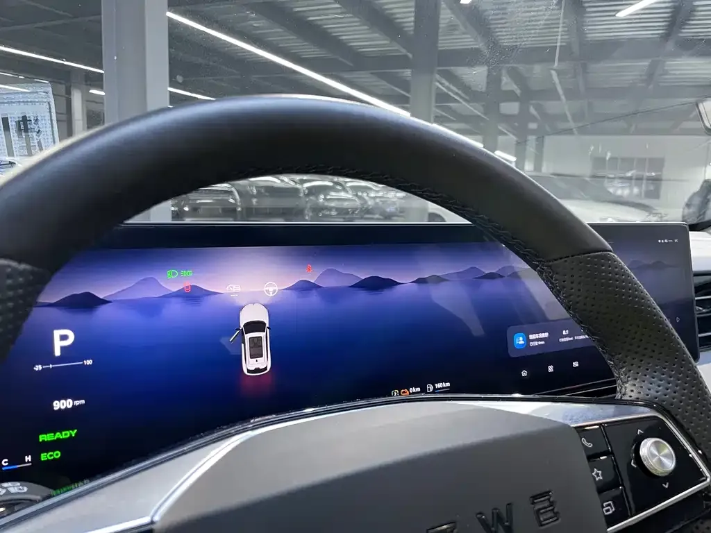 Roewe RX5 New Energy — фото 3