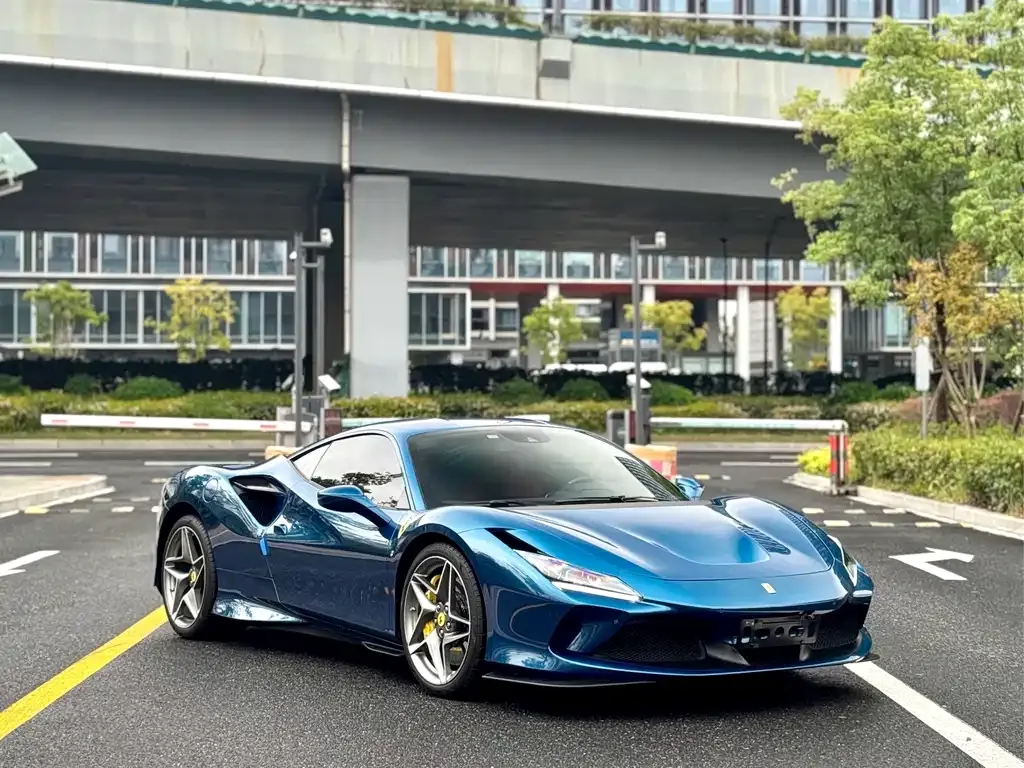Ferrari F8 — фото 6