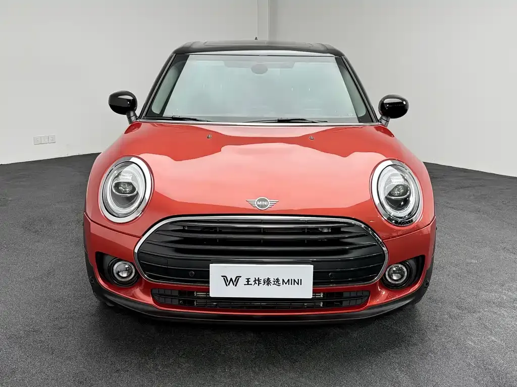 MINI Clubman — фото 4