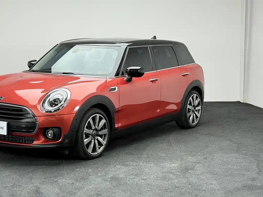 MINI Clubman — фото 5