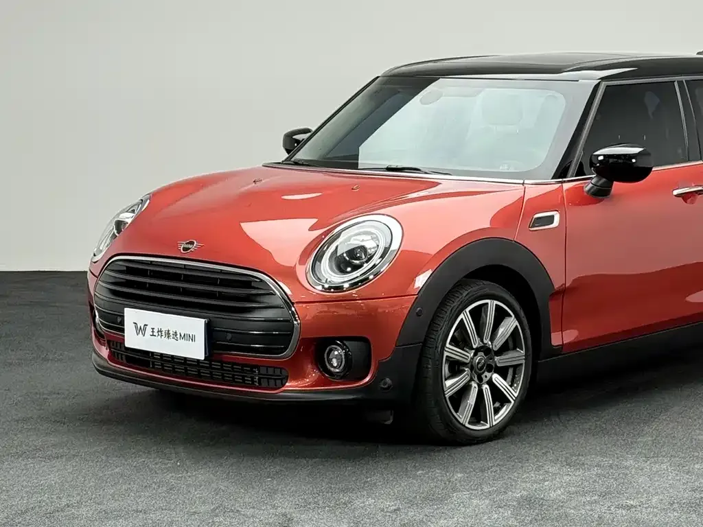 MINI Clubman — фото 10